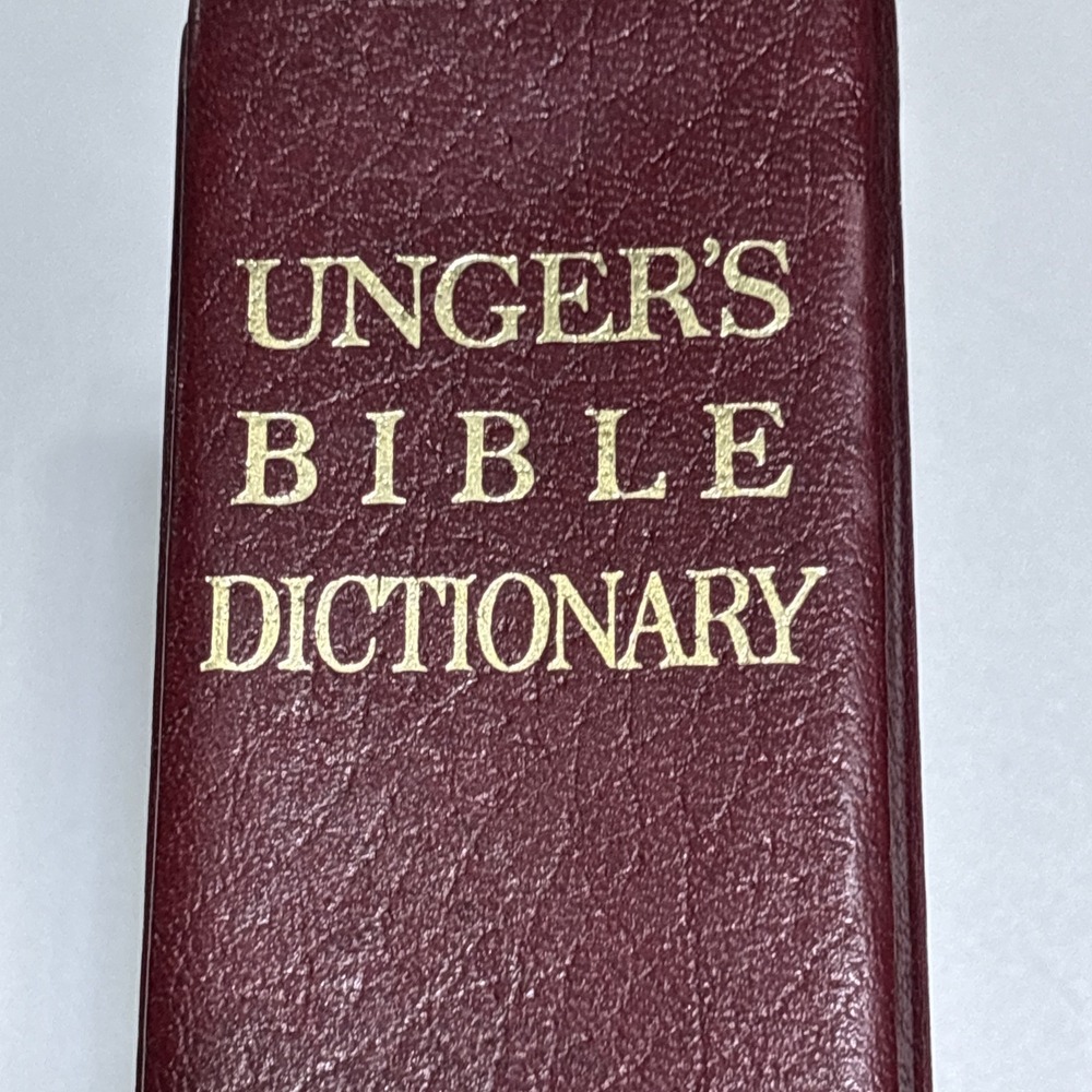 Unger's Bible Dictionary by Merrill F.  Unger Hardcover 1966 Vintage